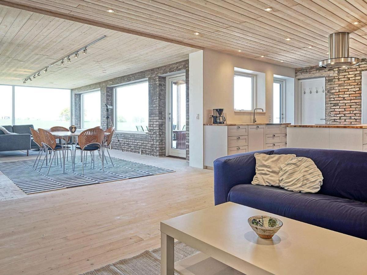 6 Person Holiday Home In Svaneke Bagian luar foto